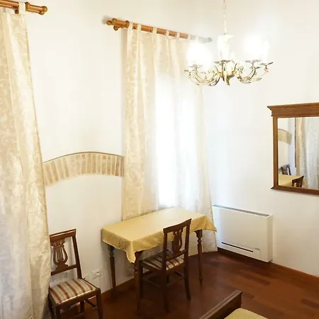Bed and Breakfast Nina 4*