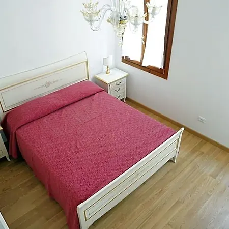 Nina 4*