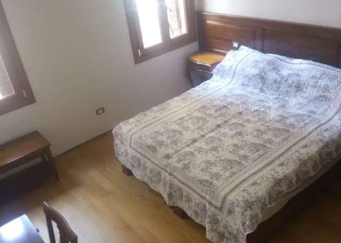 Nina Alojamento de Acomodação e Pequeno-almoço Veneza